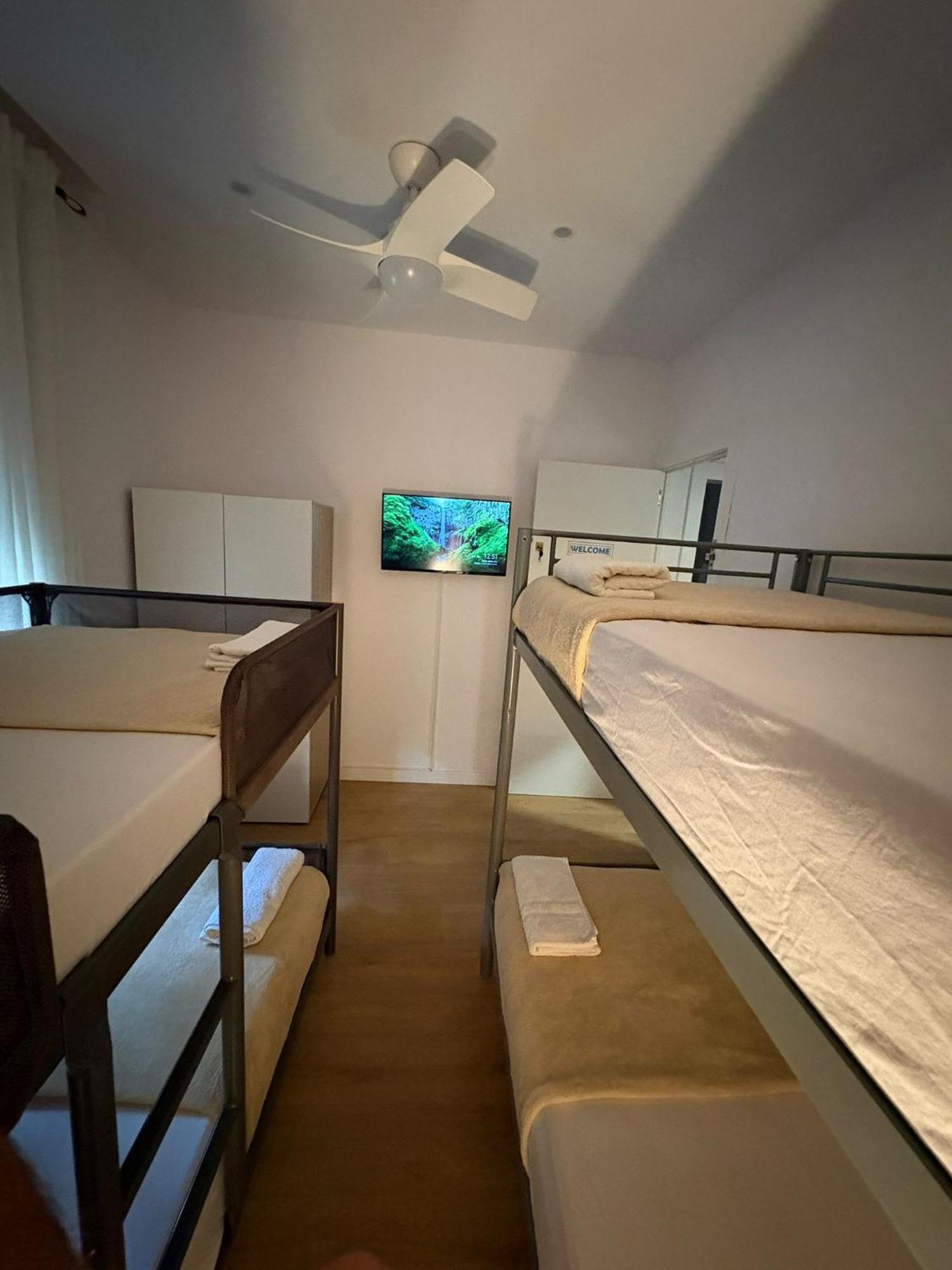 Habitaciones En Barcelona Buitenkant foto